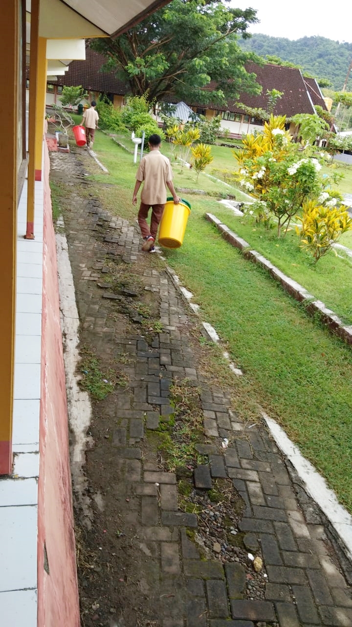 Bersih-Bersih Sabtu 3